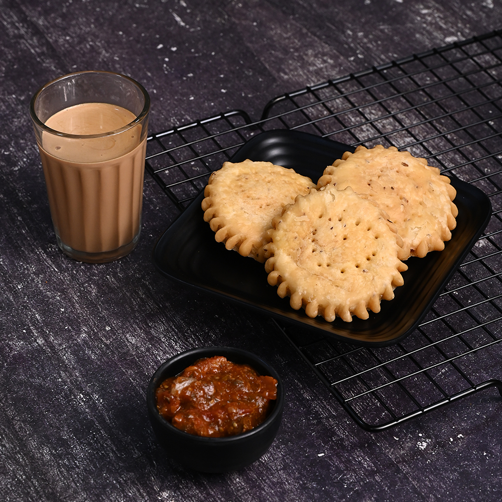 Achaar Masala Mathri